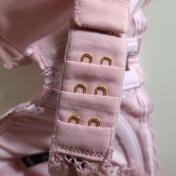 victoria's secret lined plunge bra pink lace removable pads size 34C - Picture 6 of 7